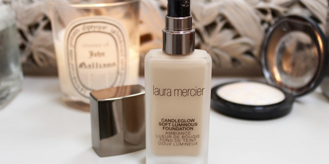 Czy to druga skóra? Podkład Candleglow Soft Luminous marki Laura Mercier